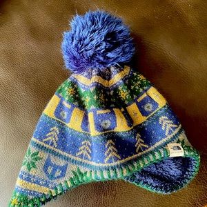 Infant North Face beanie. Used but in great condition